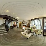 Brandl Hotell 3*