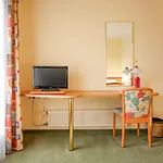 Brandl Hotell 3*