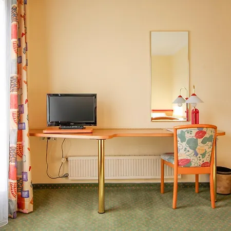 Brandl Hotell 3*