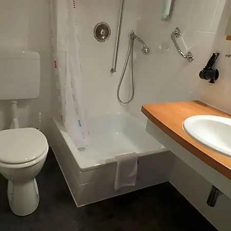Brandl Hotel 3*
